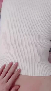 娇妻寻单男一起3p